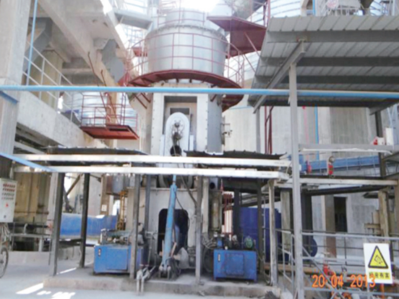 GYLM立磨,湖南華杰機械設備有限公司,立式磨,立式磨粉機,立式磨機,粉磨機選粉機,粉磨設備,立式磨粉機,V型選粉機,盤磨機,硅石粉磨,石灰石磨機,磨機,磨煤機